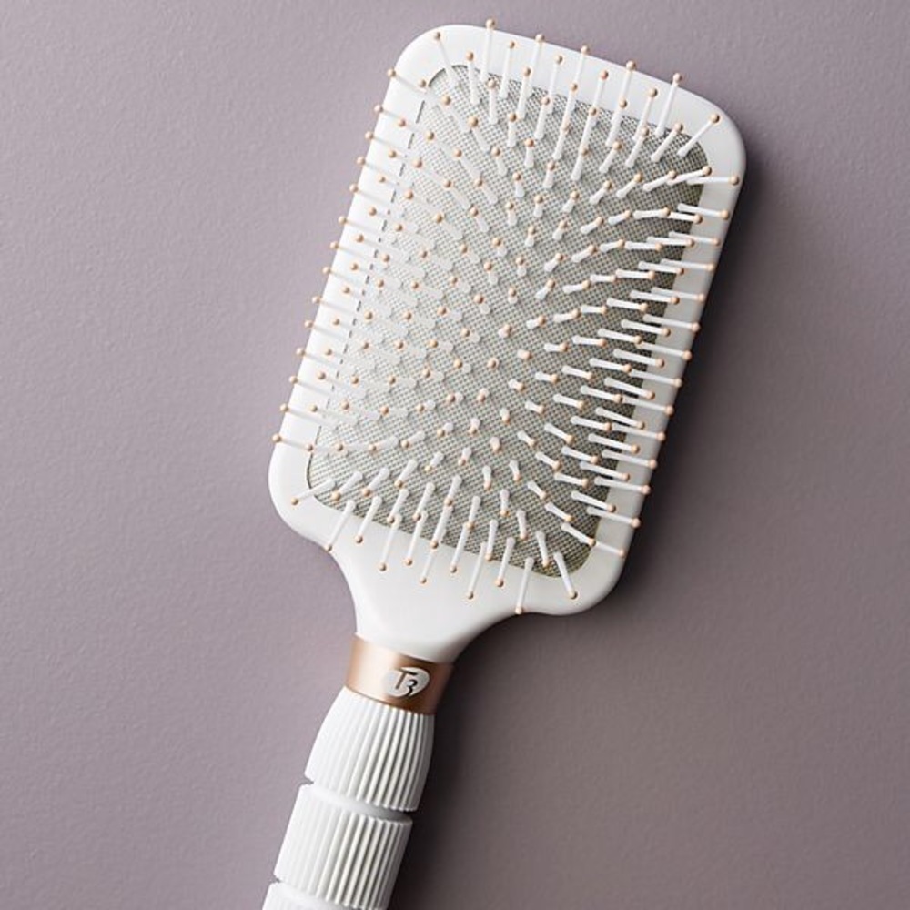T3 Smooth Paddle Brush